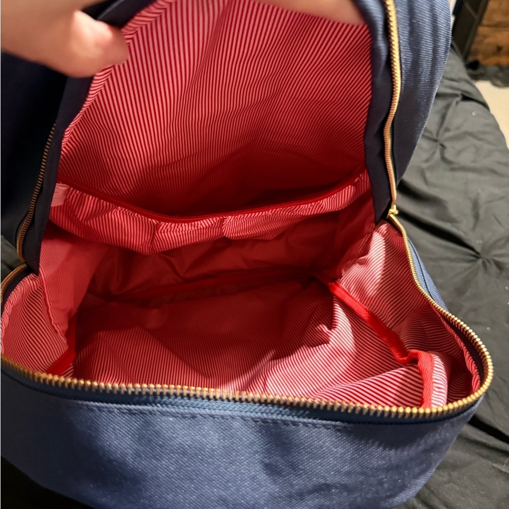 Herschel Backpack - Picture 6 of 11